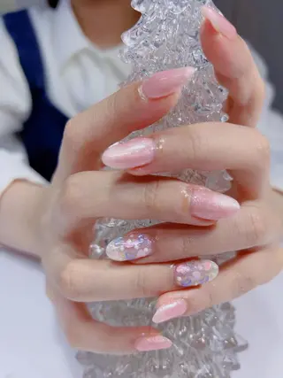 ネイル ネイルサロン ロア旧ジョリーのネイルデザイン