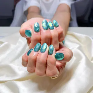 ネイル マツエク・マツパ アイブロウ Nail&eye Belire 新宿のネイルデザイン
