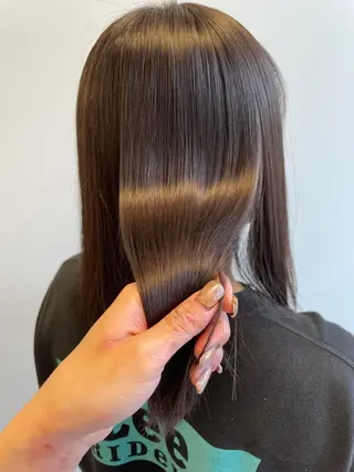 セミロング 心斎橋/ブリーチなし 髪質改善/レイヤーのヘアスタイル