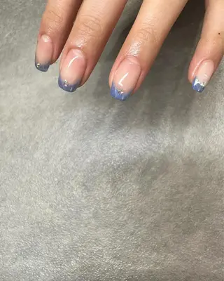 ネイル kiii.__ ✴︎*のネイルデザイン