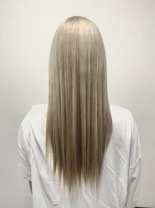 ロング 🌈美髪矯正／髪質 改善カラーDaigoのヘアスタイル