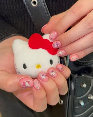 ネイル Nes.Nail所属・Miyagi Asamiのネイルデザイン