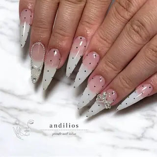 ネイル andilios / private nail salon所属・andilios / shioriのネイルデザイン