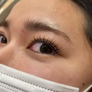 マツエク・マツパ 内藤 藍夏のヘアスタイル