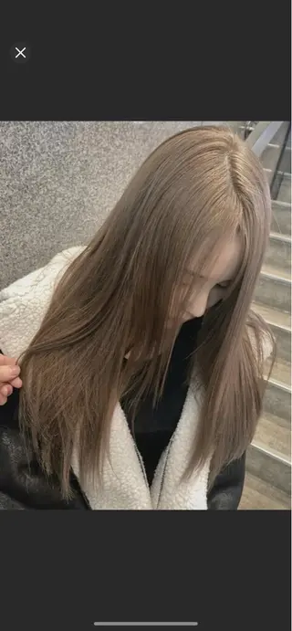 ロング カラー GATE.所属・シマヅ タイジのヘアスタイル