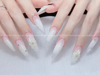 ネイル Diamond AYU💜のネイルデザイン