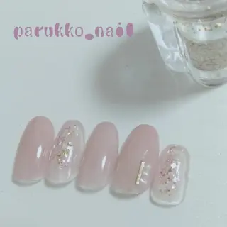 ネイル 爪工房ぱるっこ所属・川岡 香を里のネイルデザイン
