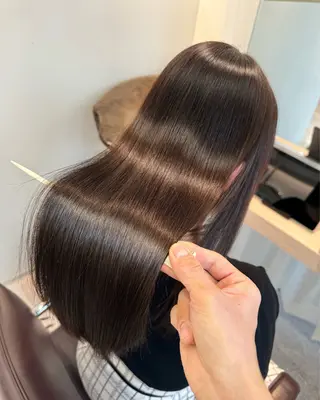 ロング 🫧岡野/透明感🍃 /髪質改善🫧のヘアスタイル