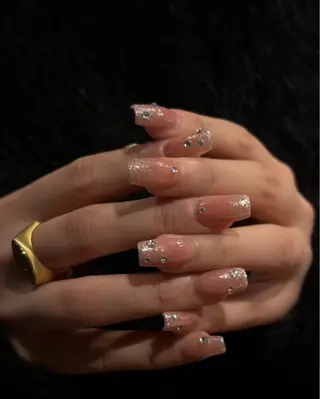 ネイル VENUS BELT新宿店所属・Venus belt /Reinaのネイルデザイン