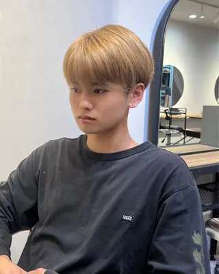 ショート カラー 山村 野々羽のヘアスタイル