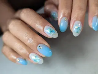 ネイル Nailsalon BEeR。のネイルデザイン