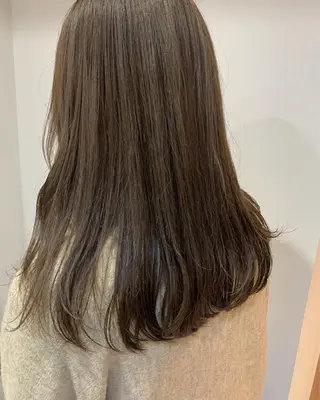 セミロング カラー misch by urban所属・名駅🦢大人艶カラー 🪽カミヤアカネのヘアスタイル