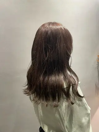 ロング カラー 森 遥菜のヘアスタイル