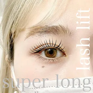 マツエク・マツパ 束感パリジェンヌ上下 恵比寿ayakaのマツエク・マツパデザイン