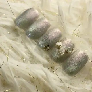 ネイル Legit nail salonのネイルデザイン