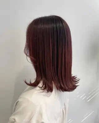 ミディアム カラー 唐澤 千尋のヘアスタイル