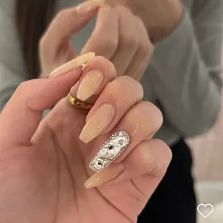 ネイル Luludi所属・Luludi はるなのネイルデザイン