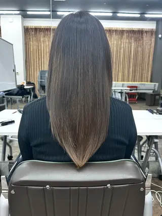 ロング 菅原 琉偉のヘアスタイル