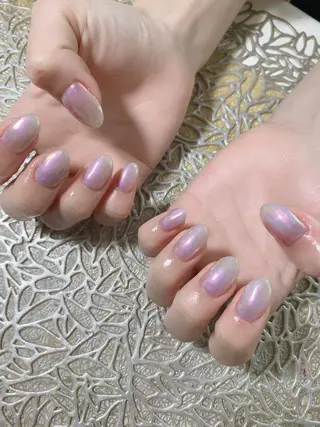 ネイル 艶々の美爪を〜 【リリアーナ】のネイルデザイン