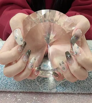 ネイル MORE所属・✨MORE✨ 藤井寺🌿のネイルデザイン