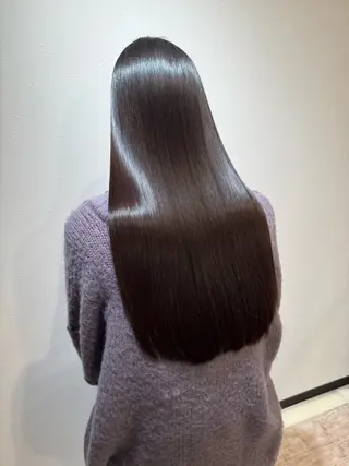 ロング 白築 怜実のヘアスタイル