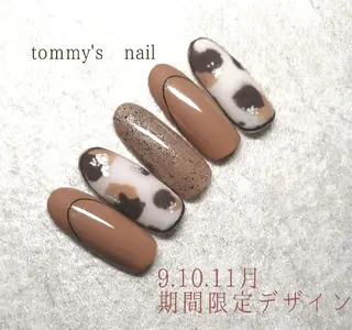 ネイル tommy's nail所属・福岡/若よもぎ蒸し 全身美容が叶うサロンのネイルデザイン