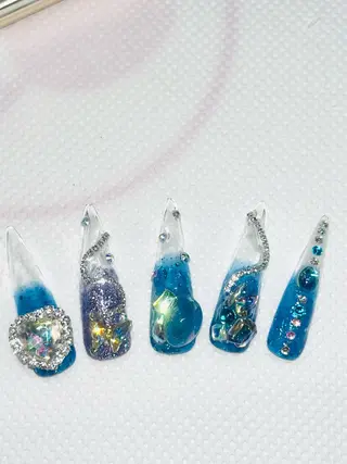 ネイル 川崎 友美のネイルデザイン