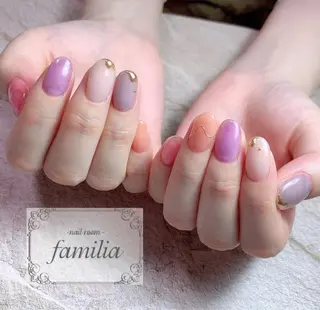 ネイル -nailroom- familiaのネイルデザイン
