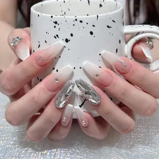 ネイル Queens ciciのネイルデザイン