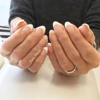 ネイル Petit Fleur所属・青柳 亜梨奈のマツエク・マツパデザイン