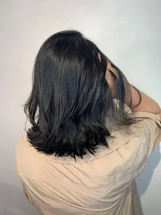 ミディアム カラー _WHITE 天神店 YUMEKA🐻のヘアスタイル