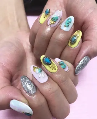 ネイル Nailsalon Ｒ《喜多見3分》のネイルデザイン