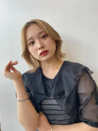 ミディアム カラー レイヤー/ボブ/透明 感カラー/佐藤奈由のヘアスタイル