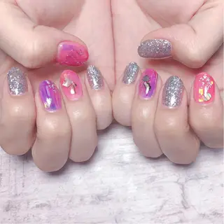 ネイル 個室ネイルサロンDolly Girl〜ドーリーガール〜所属・DollyGirl KYOKOのネイルデザイン