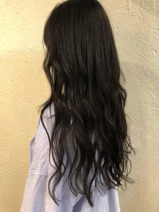 カラー ブリーチカラー🎀 韓国風/寺門美優のヘアスタイル