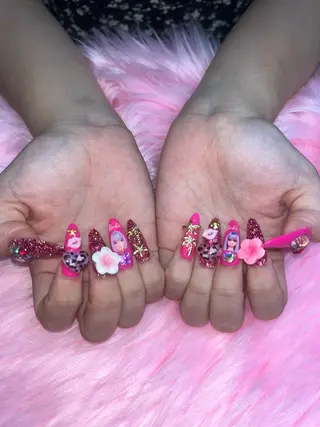 ネイル 川崎 友美のネイルデザイン