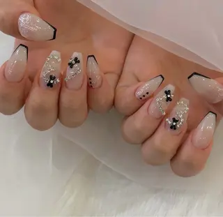 ネイル Lyna 池袋のネイルデザイン