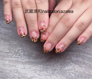 ネイル R inのネイルデザイン