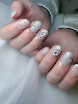 ネイル INPLUS所属・INPLUS Naruのネイルデザイン