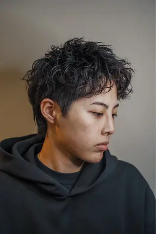 パーマ メンズ 栗原 周太郎のヘアスタイル