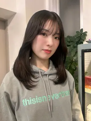 ミディアム 🐩🎶ルリ/ ハイトーン🍓🪩のヘアスタイル