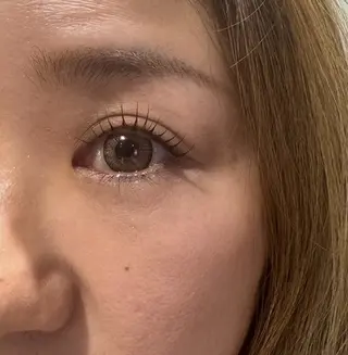 マツエク・マツパ 日比野 紅杏のヘアスタイル