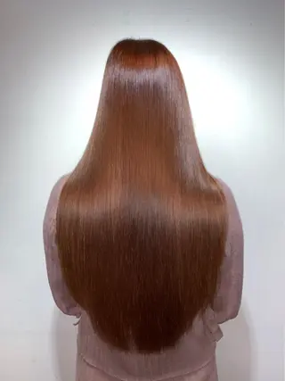 ロング she2.所属・縮毛矯正/髪質改善 井上智秀のヘアスタイル