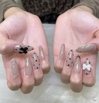 ネイル チョウ Rachaelのネイルデザイン