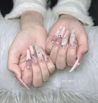 ネイル HIN NAILのネイルデザイン