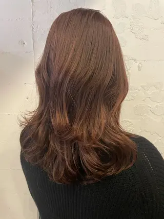 セミロング カラー SALOWIN下北沢所属・hazuki 🌝のヘアスタイル