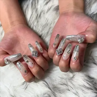 ロング mao .のネイルデザイン