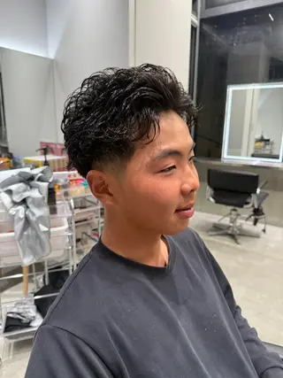 ショート パーマ メンズ fifth天神大名メンズサロン(フィフス)所属・fifth天神パーマ 特化/大田宗一朗のヘアスタイル