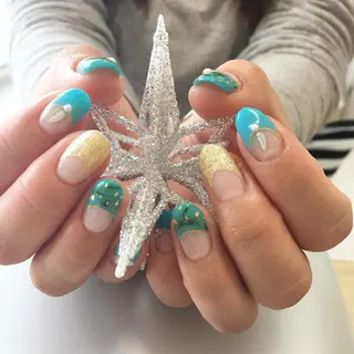 ネイル Petit Fleur所属・青柳 亜梨奈のマツエク・マツパデザイン