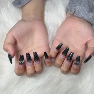 ネイル 石王 美羽のネイルデザイン